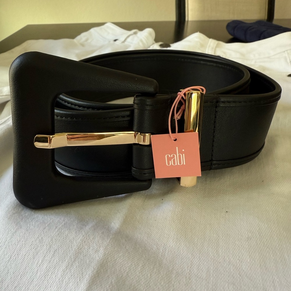 NWT CAbi Boss Belt - Size L - Picture 2 of 5